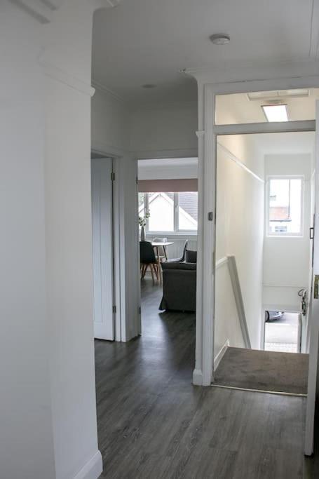 Stylish Retreat In Leigh-On-Sea Apartment Southend-on-Sea Exterior photo